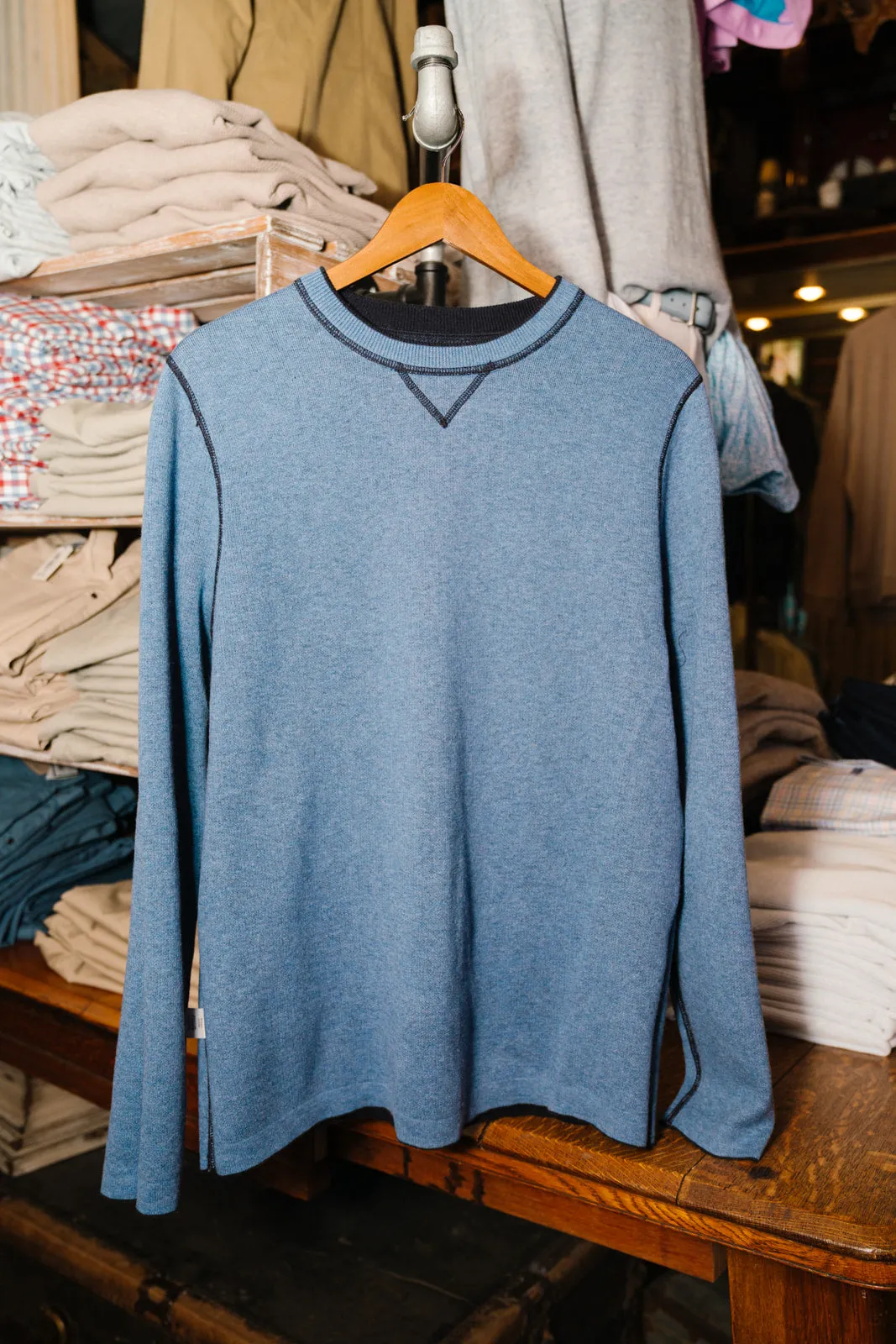 Sundunes Reversible Cozy Pullover (Navy)